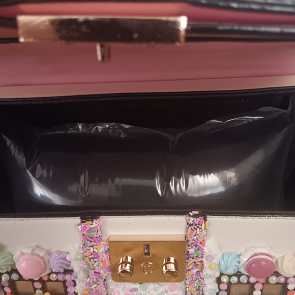 Slayerrr's Customs Candyland Purse - Picture 12 of 17